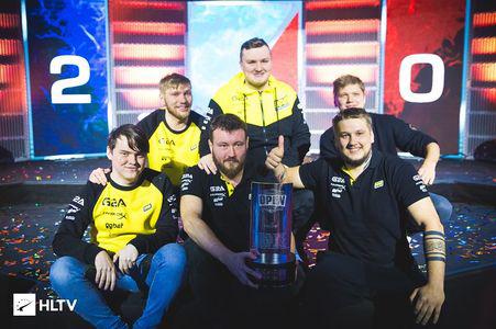 的进攻持续 的进攻持续